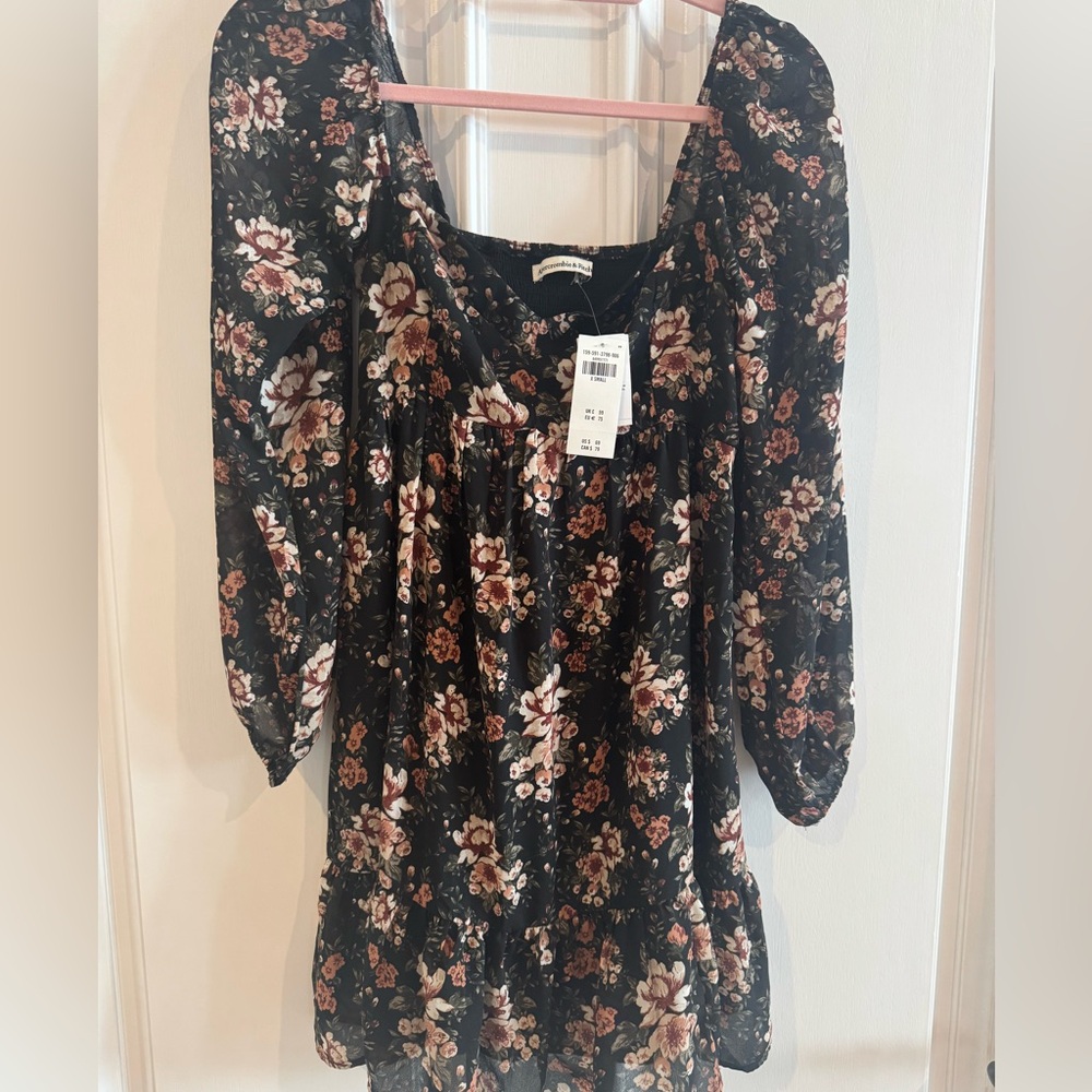 Abercrombie & Fitch Black Floral Dress